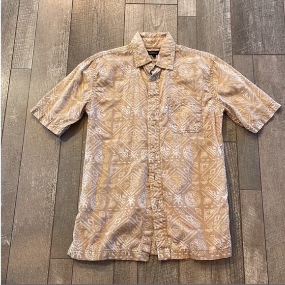 Croft & Barrow Size Small Casual Button Down Shirt - Picture 5 of 9